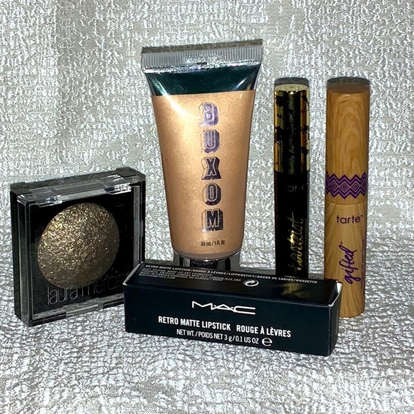 Makeup bundle - Picture 1 of 1